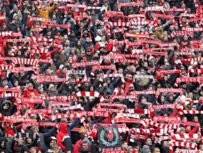 ИЗВЪНРЕДНО: Феновете на ЦСКА не могат да се приберат от Черна гора