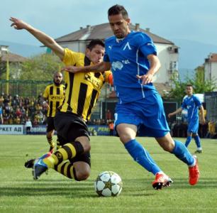 Левски ще се събужда срещу Ботев (Пловдив)