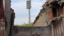 Легендарното табло на стадион Българска армия е вече в историята