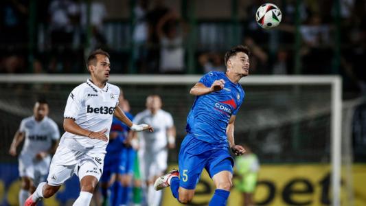 Крумовград - Славия 1:0, червен картон за голмайстора Кацаров