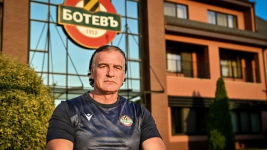 Иван Цветанов се завърна в Ботев (Пловдив)