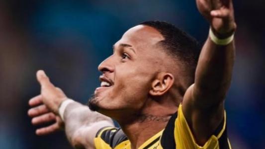 Лео Перейра се сбогува с клуба си, тръгва към ЦСКА