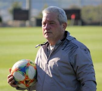 Феро отряза Божинов: Няма шанс той да играе в Ботев!