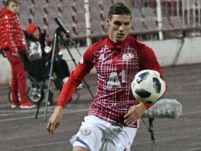ЕКСКЛУЗИВНО: Три английски клуба в битка за Десподов