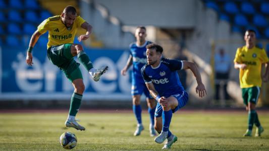 Добруджа - Монтана 1:0, домакините откриха от дузпа