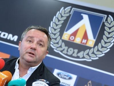 Стоянович: Имаме оферти за Паулиньо и Робърта, нуждаем се от спешно подсилване