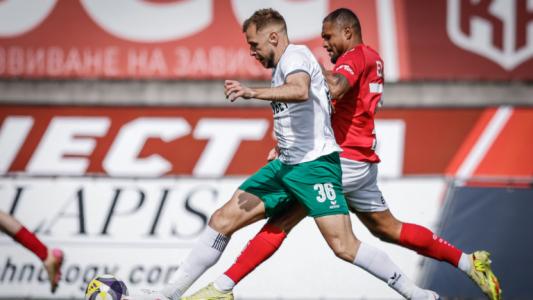 ЦСКА 1948 - Ботев Враца: 0:0, гостите с човек по-малко на терена