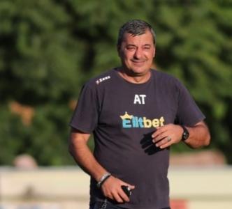 Севлиево се раздели с треньора си, заради коронавируса