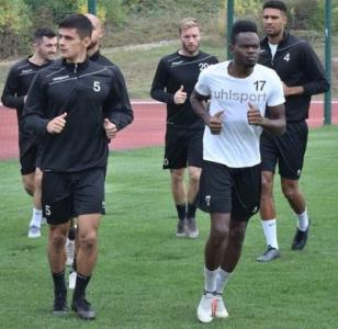 Нигериец се върна в групата на Локо Пд след дълго отсъствие (ВИДЕО)