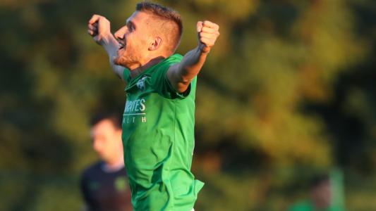 Пирин и Етър водят битка за Преслав Йорданов