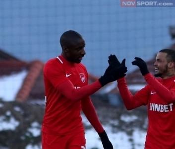 Царско село освободи всички чужденци