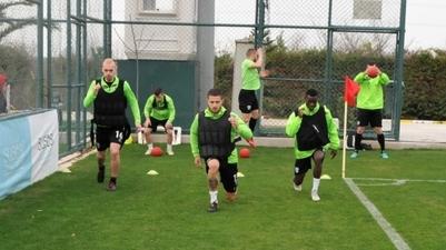 Времето в Белек затрудни Берое