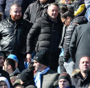 ЛЮБОПИТНО: Стоянович гледа Левски – ЦСКА