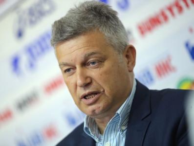 С мачовете на Лудогорец и ЦСКА започват тестовете на ВАР в България