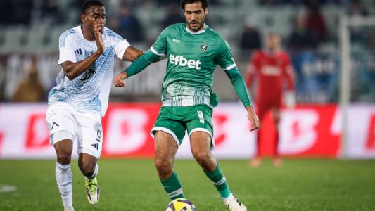 Хуан Переа се размина леко след червения картон в Разград