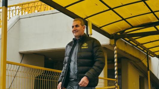 Ботев Пловдив взима футболист без отбор от една година за заместник Андрей Йорданов