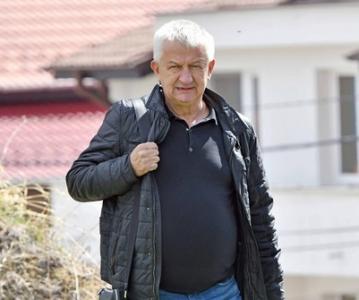 Крушарски: Няма да плащам на футболистите, ще играят без пари