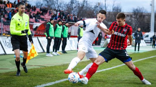 Основен играч на Локомотив (София) ще пропусне гостуването на Хебър