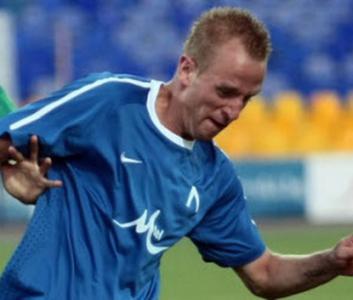 Левскар сложи край на кариерата си
