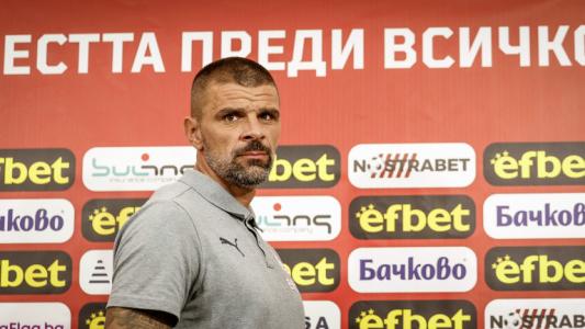 Валентин Илиев: Рамзан Кадиров разби вратата на съблекалнята в Грозни (ВИДЕО) 