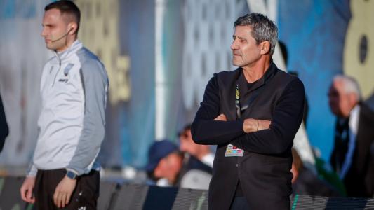 Костов проведе специален разговор със 