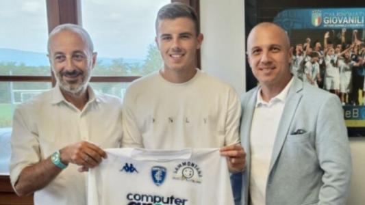 В Левски очакват развръзка за Антоан Стоянов