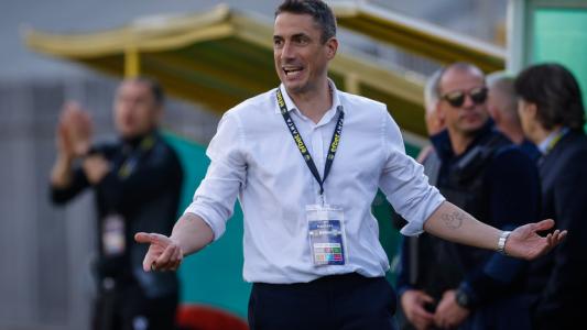 Официално: Веласкес няма да води Левски във Вечното дерби