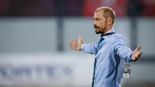 Нестор Ел Маестро на полувремето на мача с Локо (Пд): Трябваше да водите с 5:0