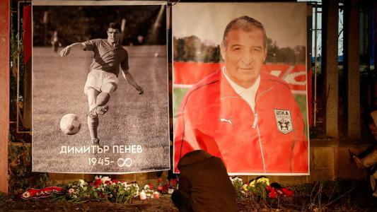 ФИФА за Димитър Пенев: Икона на световния футбол