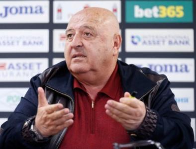 Венци Стефанов: Какво да им кажа на футболистите? Всичко е свършило