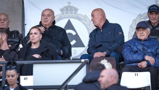 Стефанов поиска поне петима българи в игра от един отбор по време на мач 