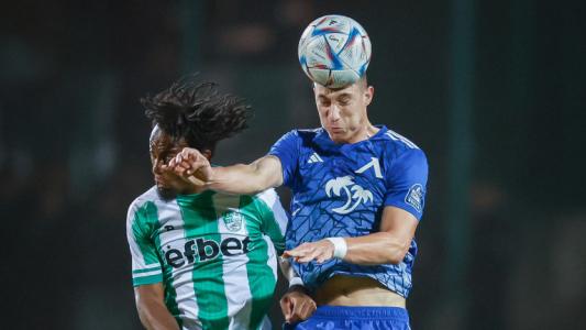 Краев пак е в първия отбор на Левски 