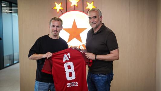 Сегер премина през 