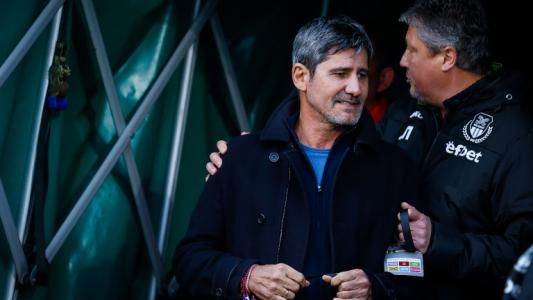 Той почти се усмихва, а Левски бие – имаме ли таен претендент за титлата?