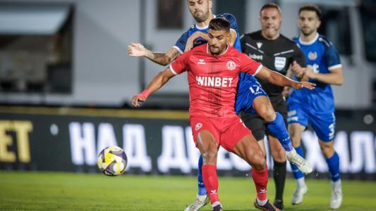 Ботев Враца - Берое: 2:0