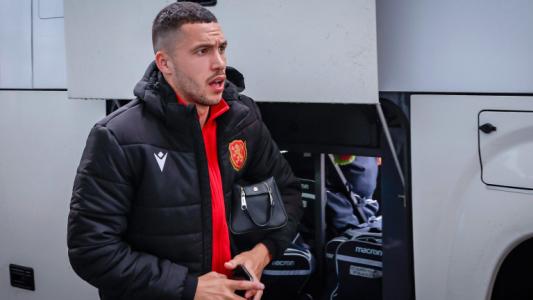 Самолетът с националите не може да излети 