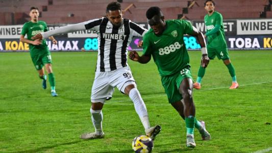 Локомотив Пловдив победи Берое на празните трибуни на стадиона в 