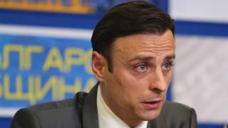 Бербатов продължава обиколката си в страната Бербатов продължава обиколката си в страната