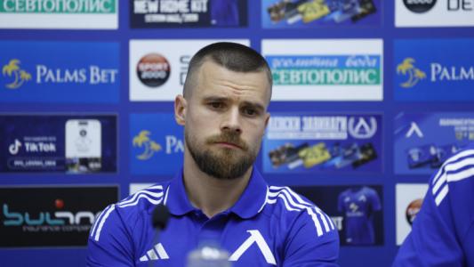 Левски остана без крила за мача с Монтана