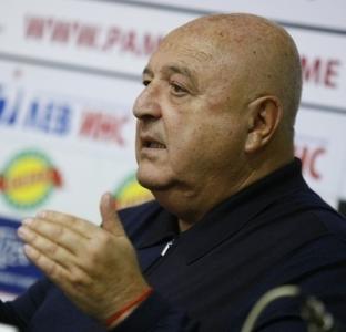 Венци Стефанов даде ценни съвети на треньора на Левски