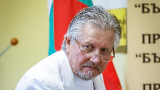 Иван Василев иска да стане собственик на Миньор (Перник)