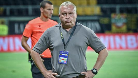 Шефовете на Ботев Пловдив умуват какво да правят с Николай Киров