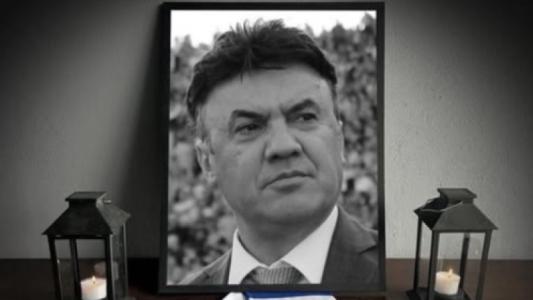 Левски прави траурен кът на „Герена“ в памет на Боби Михайлов