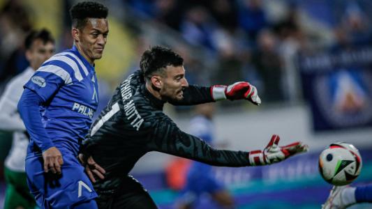 Артур Мота е готов за игра, но остава на пейката