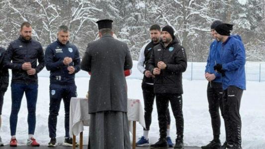 Валери Божинов стартира зимна подготовка с Рилски спортист