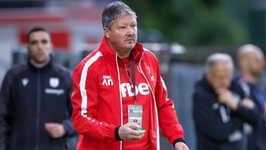 ЦСКА подкрепи Любослав Пенев: Ще спечелиш и този мач, шампионе