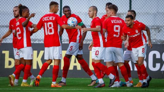 Пресаташето на ФК ЦСКА 1948 обяви, че се разделя с клуба 