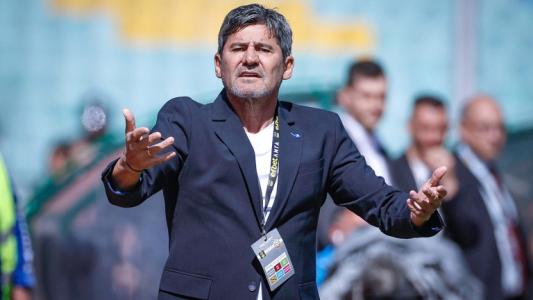 Бият Левски като тупан, а въпросите му виновни