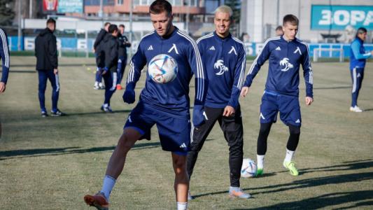 По настояване на Костов тренировките в Левски се заснемат с дронове