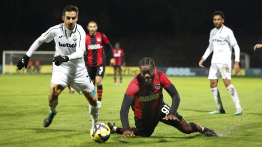 Борещите се за оцеляване в Първа лига научиха кога ще играят помежду си